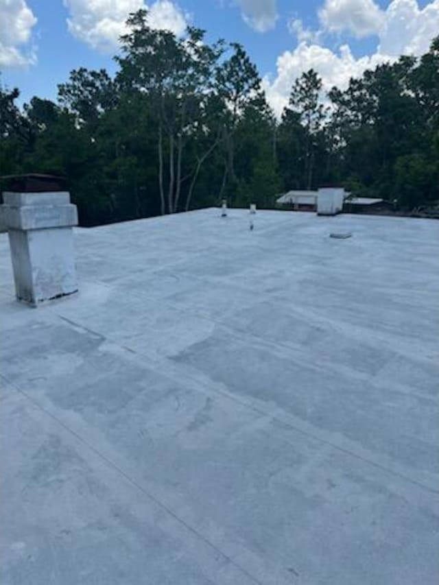 212 Susan St, Perry, FL 32348 - exterior view of a flat roof