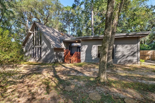 view of front of property