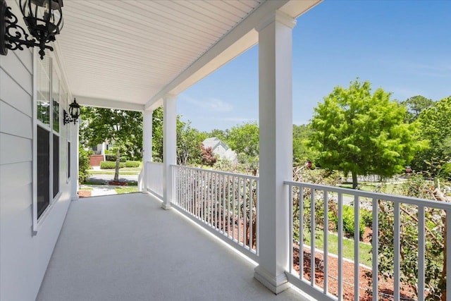2123 Fernleigh Dr, Tallahassee, FL 32311 - view of covered porch