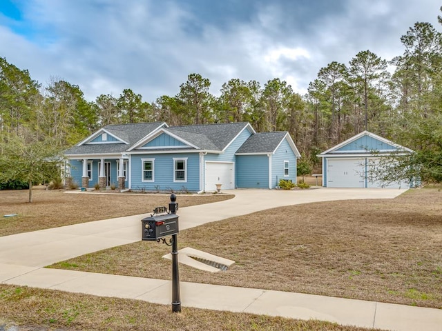 view of front of property with a porch and a front lawn