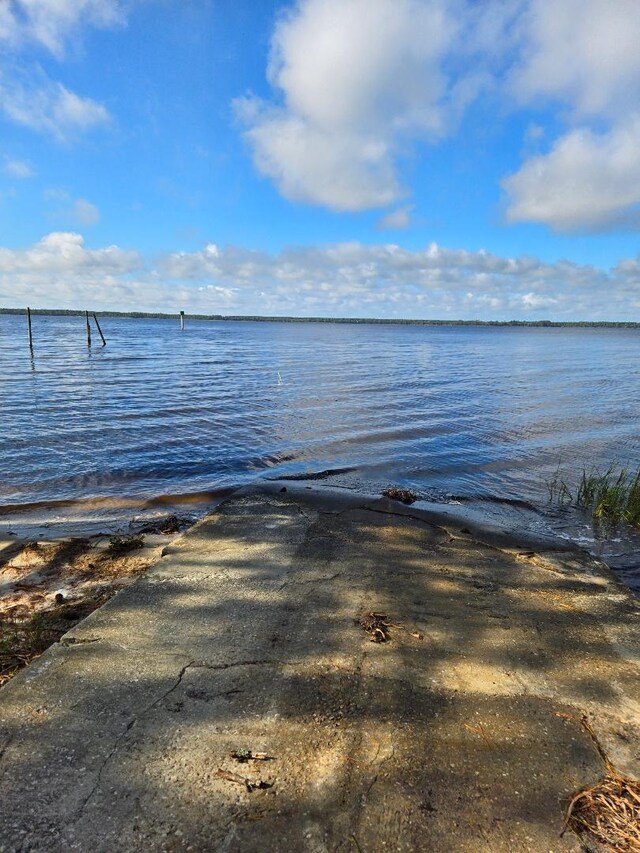 Listing photo 3 for LOT13 Skyhawk Ln, Panacea FL 32346