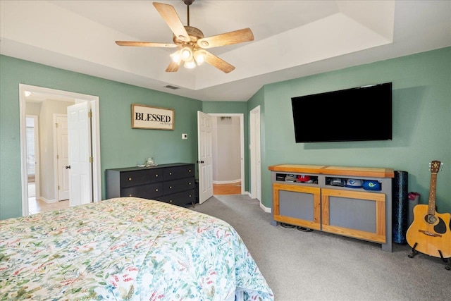 bedroom with carpet and ceiling fan