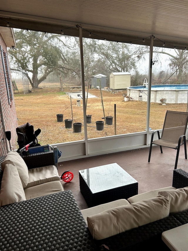 view of sunroom / solarium