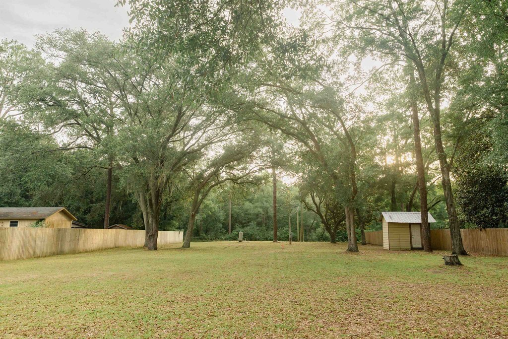 2149 Oscar Harvey Rd, Tallahassee, FL 32310 - photo 3