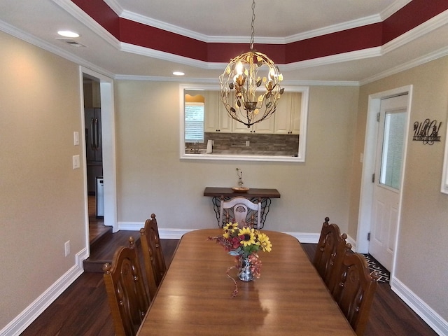88 Wildwood Dr, Crawfordville, FL 32327 - dining area featuring a chandelier, wood finished floors, crown molding, and recessed lighting