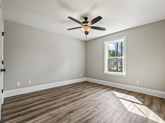 unfurnished room featuring wood-type flooring and ceiling fan