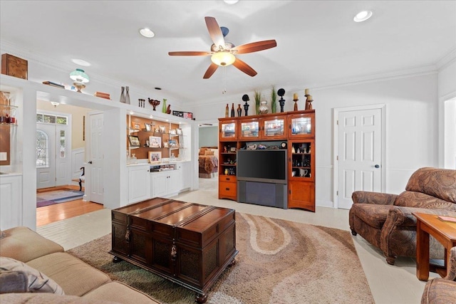 231 Sheline Dr, Havana, FL 32333 - living area with crown molding, a ceiling fan, wainscoting, and recessed lighting