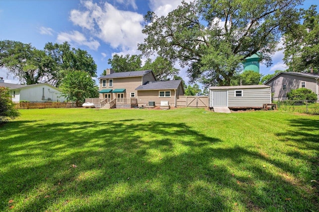 2903 Whirlaway Trl, Tallahassee, FL 32309 - view of yard with a deck