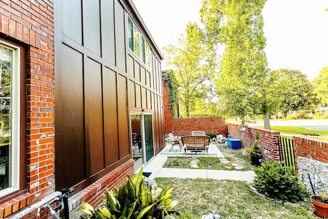 220 Belmont Rd Unit 3, Tallahassee, FL 32301 - view of yard featuring a patio