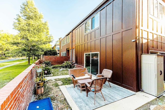 220 Belmont Rd Unit 3, Tallahassee, FL 32301 - view of patio / terrace