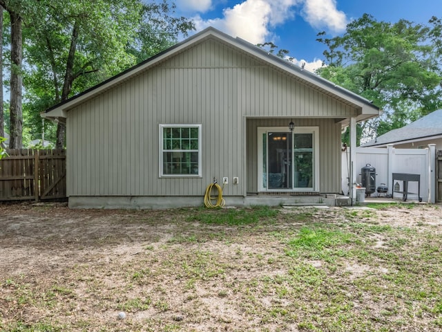 100 Ej Stringer Rd, Crawfordville, FL 32327 - back of house