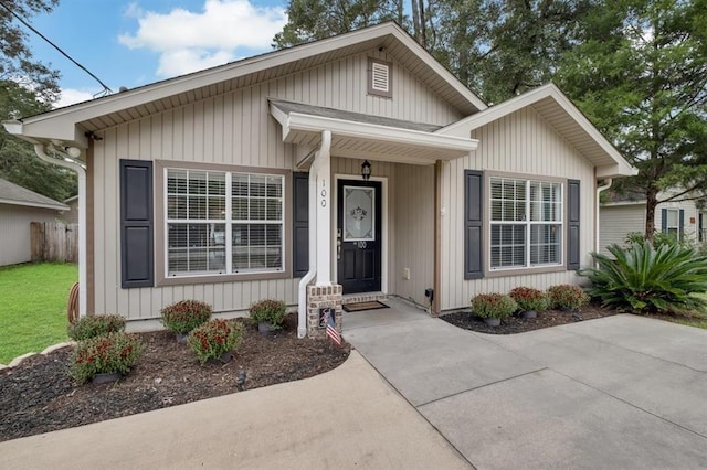 100 Ej Stringer Rd, Crawfordville, FL 32327 - view of front facade