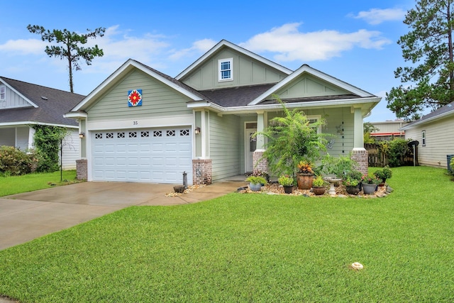 craftsman inspired home featuring a garage and a front lawn