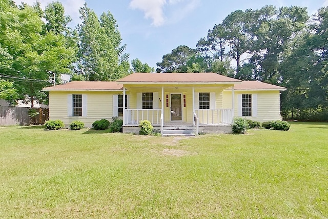 452-BN Railroad Cir, Boston, GA 31626 - view of front facade with covered porch