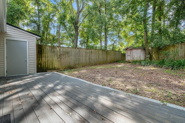 3146 Oak Hammock Ln, Tallahassee, FL 32301 - deck with a fenced backyard