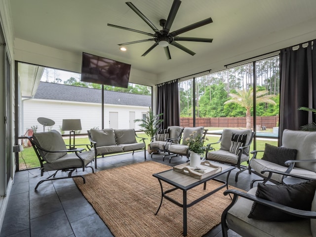 195 Coe Landing Rd, Tallahassee, FL 32310 - sunroom featuring an outdoor living space and ceiling fan