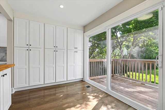 326 N 8th St, Quincy, FL 32351 - view of unfurnished sunroom