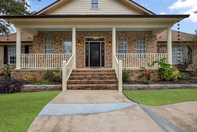 view of front of home featuring a porch