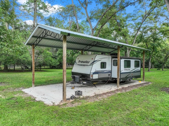 1244 Salem Rd, Havana, FL 32333 - view of car parking featuring a carport and a lawn