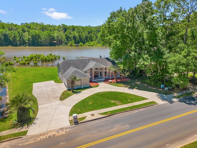 view of front of home featuring a water view and a front yard