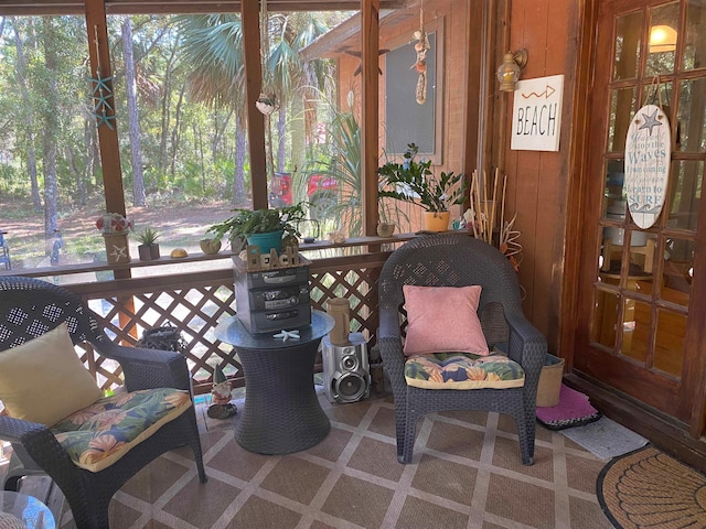 view of sunroom / solarium