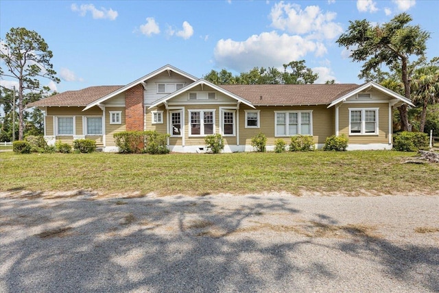 315 W Green St, Perry, FL 32347 - view of front of house with a front yard