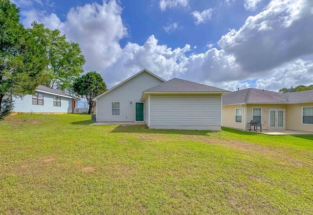 804 Medical Commons Ct, Tallahassee, FL 32310 - back of property with a patio, french doors, and a yard
