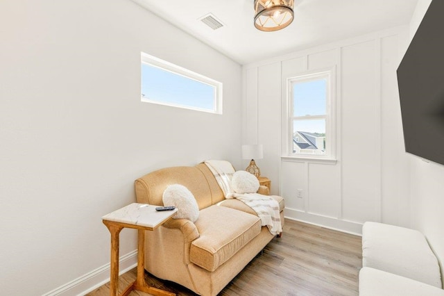 8372 Bull Headley Rd, Tallahassee, FL 32312 - sitting room featuring light wood finished floors and baseboards