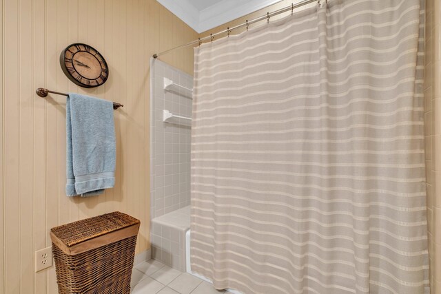 8555 Congressional Dr, Tallahassee, FL 32312 - full bathroom with tile patterned flooring and crown molding