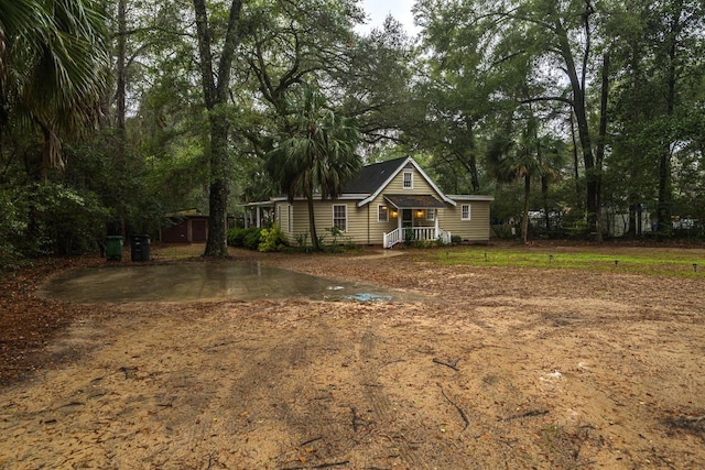 3206 Old Bainbridge Rd, Tallahassee, FL 32303 - view of yard with driveway