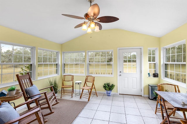 sunroom with vaulted ceiling and ceiling fan