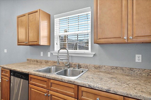 3974 Paeonia Ct, Tallahassee, FL 32305 - kitchen with dishwasher, a sink, and light countertops