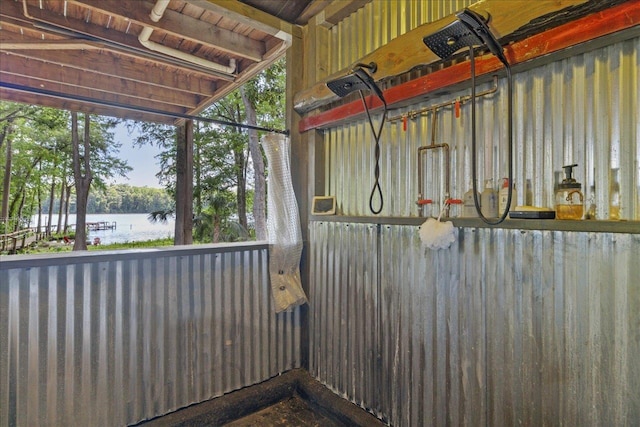 436 Tharpe Cir, Quincy, FL 32351 - horse barn featuring a water view