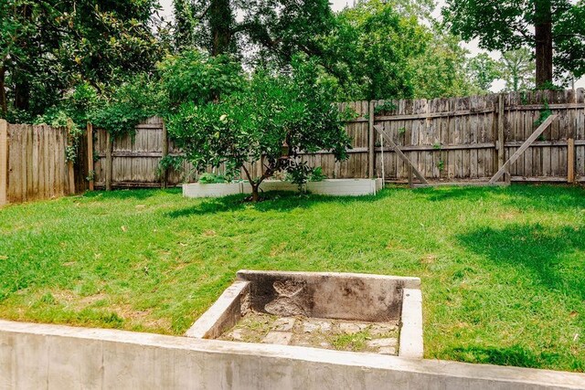 1839 Meriadoc Rd, Tallahassee, FL 32303 - view of fenced backyard