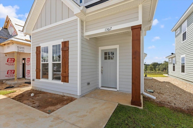 view of entrance to property