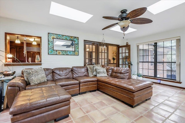 818 Watt Dr, Tallahassee, FL 32303 - living area featuring ceiling fan and a skylight