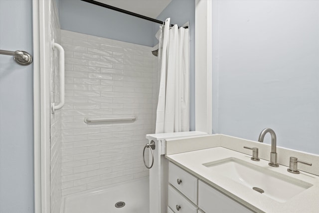 2521 Harriman Cir, Tallahassee, FL 32308 - full bathroom with tiled shower and vanity