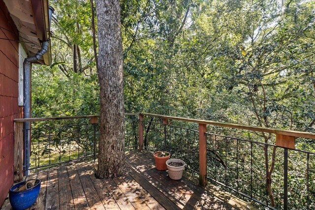727 Miccosukee Rd, Tallahassee, FL 32308 - view of wooden terrace