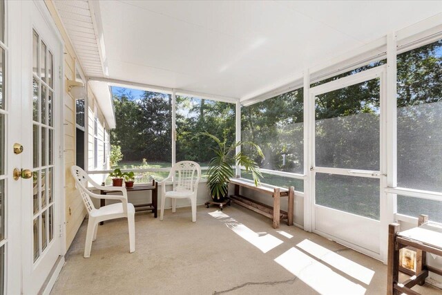 view of unfurnished sunroom