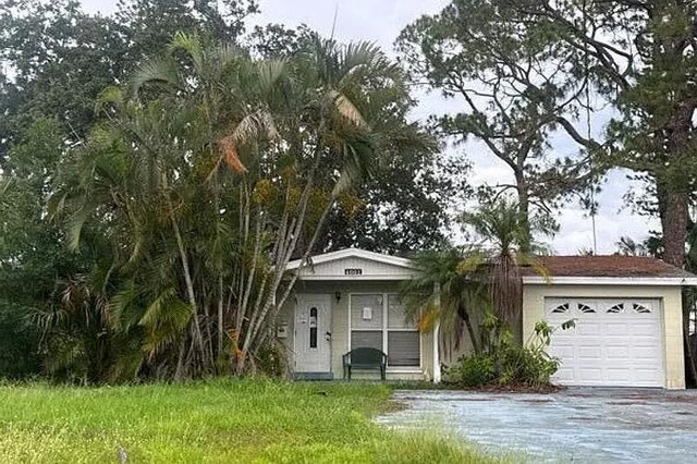 4661 NE Carson St Fl, Saint Petersburg, FL 33703 - photo 2