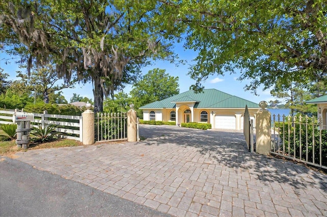 333 Compass Lake Dr, Alford, FL 32420 - photo 2