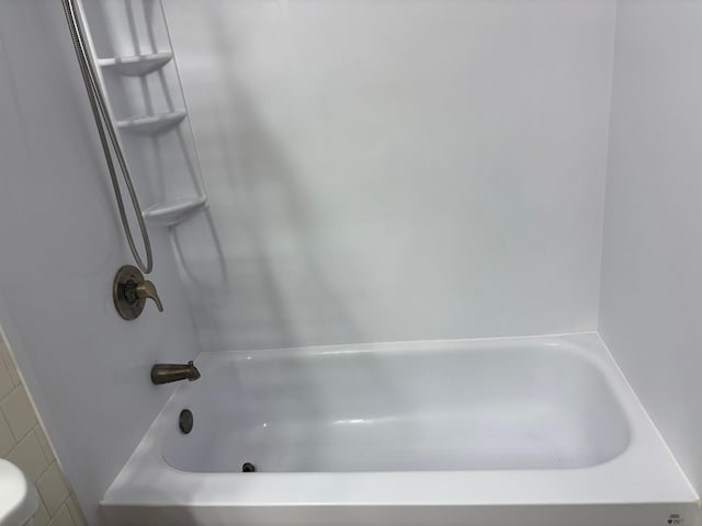 2020 Continental Ave Unit 120, Tallahassee, FL 32304 - bathroom with bathtub / shower combination and toilet