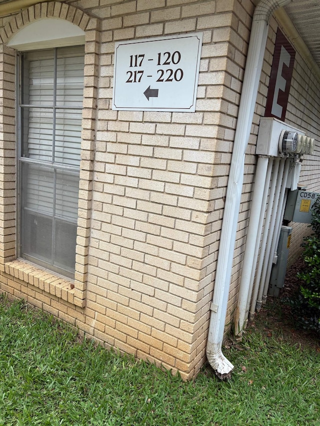 2020 Continental Ave Unit 120, Tallahassee, FL 32304 - exterior view of brick siding