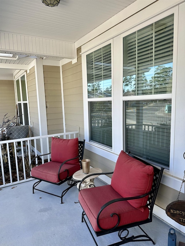 view of patio / terrace featuring covered porch