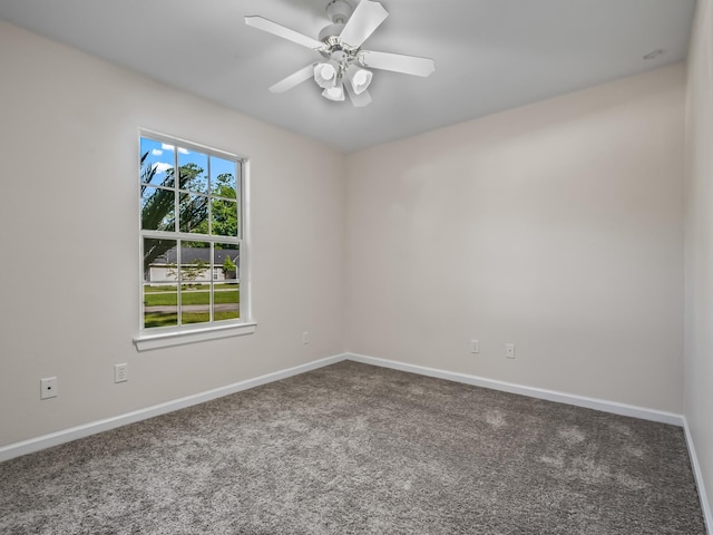 1 Black Foot Rd, Crawfordville, FL 32327 - unfurnished room featuring carpet floors and a ceiling fan