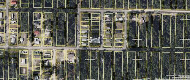 Listing photo 3 for 903 NE 6th St, Carrabelle FL 32322