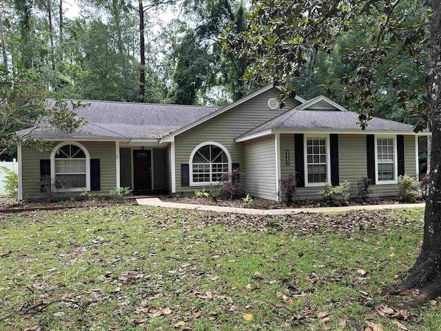 9943 Beaver Ridge Trl, Tallahassee, FL 32312 - single story home featuring a front lawn and a shingled roof