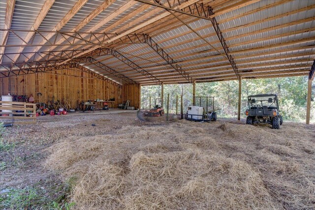 1165 Dills Rd, Monticello, FL 32344 - misc room featuring vaulted ceiling