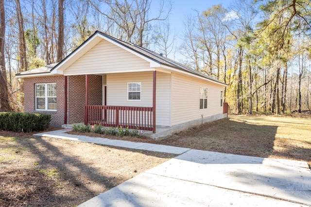 view of front of home featuring covered porch