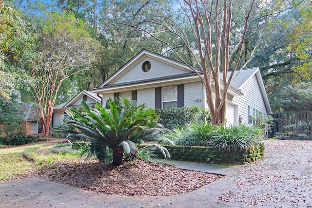 view of front of house featuring a garage